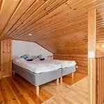 Lomayllaes Maja- Palovaarankaarre 6 A By Interhome *